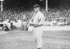 Charles "Buck" Herzog, New York NL (baseball), 1912. Creator: Bain News Service