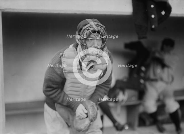 Charles "Red" Dooin, Philadelphia NL (baseball), 1913. Creator: Bain News Service.