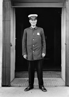 Charles Reintzel, 1914. Creator: Harris & Ewing