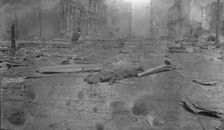 Charred corpse of a victim of the 1906 San Francisco earthquake and fire, 1906 Apr. Creator: Arnold Genthe