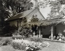 "Chatham," Colonel Daniel Bradford Devore house, 120 Chatham Lane, Fredericksburg, Virginia, 1927. Creator: Frances Benjamin Johnston
