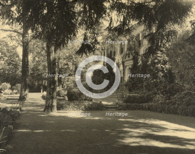 "Chatham," Colonel Daniel Bradford Devore house, 120 Chatham Lane, Fredericksburg, Virginia., 1927. Creator: Frances Benjamin Johnston.