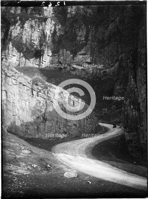 Cheddar Gorge, Cliff Road, Cheddar, Sedgemoor, Somerset, 1907. Creator: Katherine Jean Macfee.