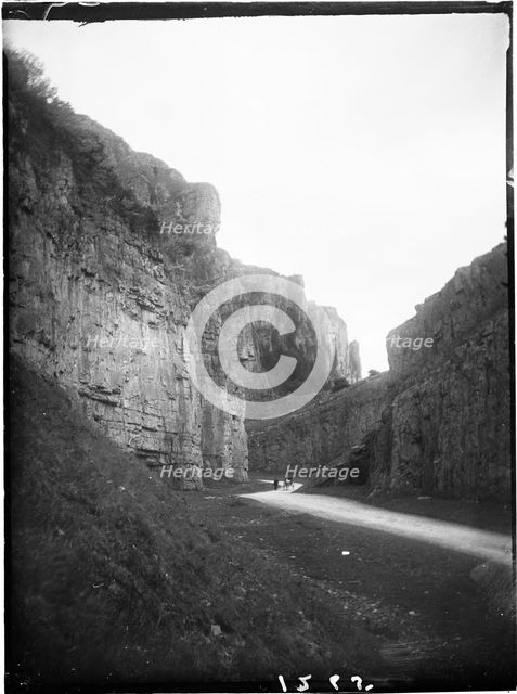 Cheddar Gorge, Cliff Road, Cheddar, Sedgemoor, Somerset, 1907. Creator: Katherine Jean Macfee.