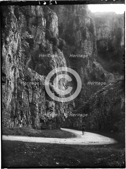 Cheddar Gorge, Cliff Road, Cheddar, Sedgemoor, Somerset, 1907. Creator: Katherine Jean Macfee.
