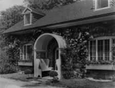 "Chelmsford," Elon Huntington Hooker house, Greenwich, Connecticut, c1914. Creator: Frances Benjamin Johnston