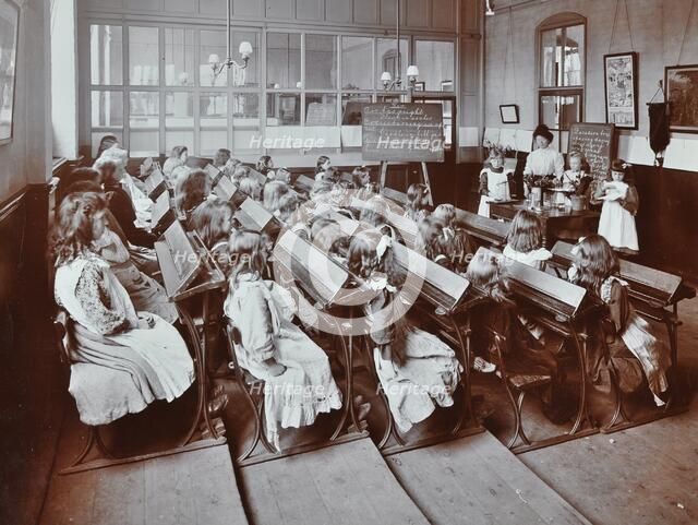 Chemistry lesson, Albion Street Girls School, Rotherhithe, London, 1908. Artist: Unknown.