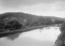 Chesapeake & Ohio Canal, 1915. Creator: Harris & Ewing