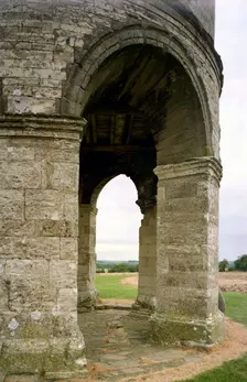 Chesterton windmill, Warwickshire, July 1999. Artist: EH/RCHME staff photographer