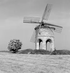 Chesterton Windmill, Chesterton, Warwickshire, c1945-c1980. Artist: Eric de Maré