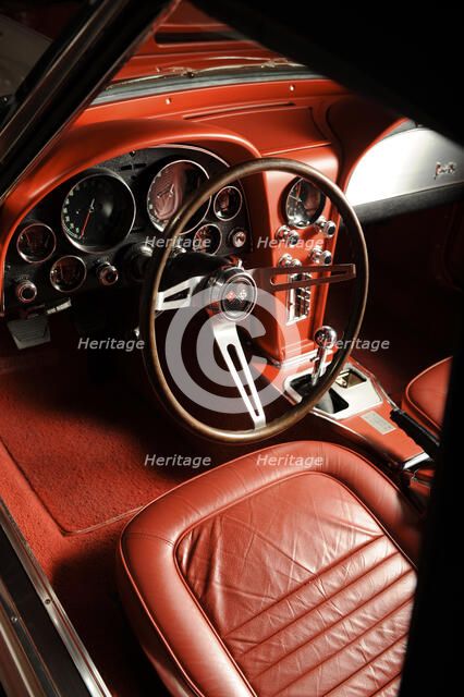 Chevrolet Corvette cv 427 1967. Artist: Simon Clay.