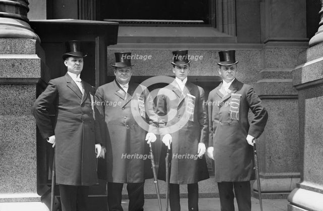 Chicago Delegation in N.Y., between c1910 and c1915. Creator: Bain News Service.