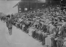 Chicago fans, between c1910 and c1915. Creator: Bain News Service