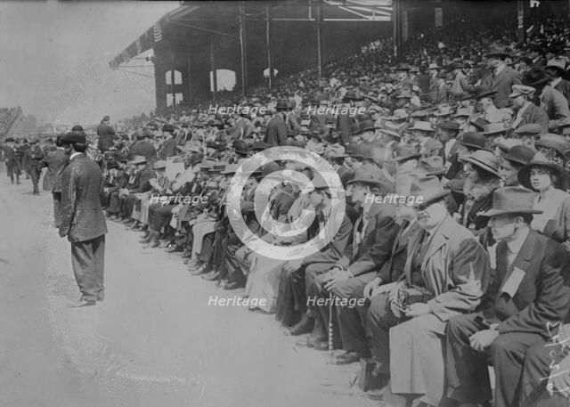 Chicago fans, between c1910 and c1915. Creator: Bain News Service.