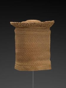 Chief's Hat; (Botolo), 1880-1900. Creator: Unknown