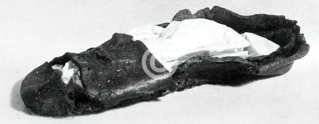 Child's Shoe, England, 16th century. Creator: Unknown.