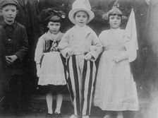 Children, Colmar [Welcome Poincare], between c1915 and c1920. Creator: Bain News Service
