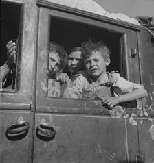 Children of migrant agricultural workers in California, 1937. Creator: Dorothea Lange