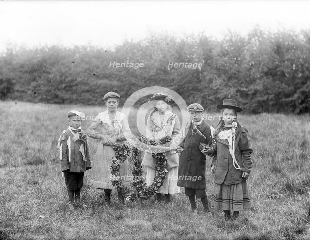Children posing with May Day garlands, Oxfordshire, c1860-c1922. Artist: Henry Taunt