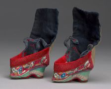 Children's Shoes, China, Qing dynasty(1644-1911), late 18th/ early 19th century. Creator: Unknown