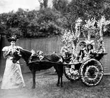 Children's Floral Fête, Royal Botanical Society's Gardens, Regent's Park:...pony and trap, 1895. Creator: Russell & Sons