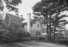 Childs Frick, residence in Roslyn, Long Island, New York, 1945. Creator: Gottscho-Schleisner, Inc