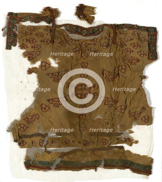 Child's Tunic, Egypt, Roman period (30 B.C.- 641 A.D.)/Arab period (641-969), 7th century. Creator: Unknown.