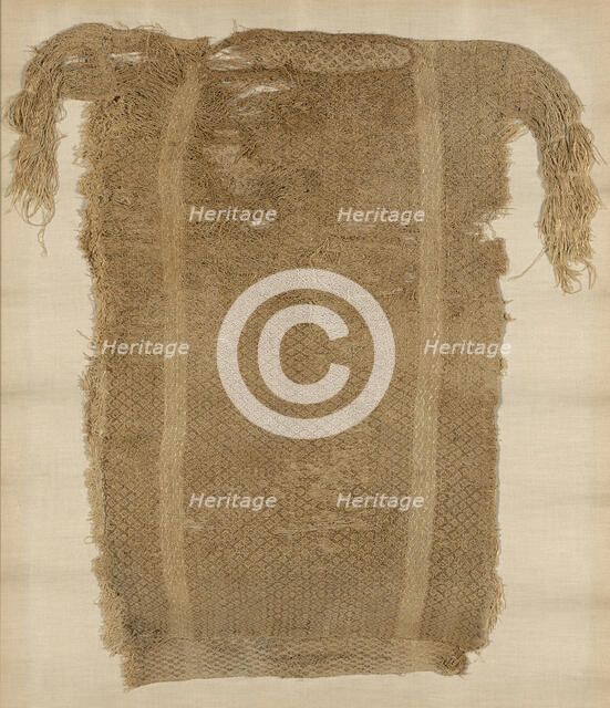 Child's Tunic, Egypt, Roman period (30 B.C.- 641 A.D.)/Arab period (641-969), 7th century. Creator: Unknown.