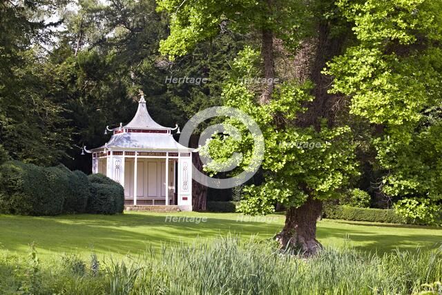 Chinese Temple, Wrest Park Gardens, Silsoe, Bedfordshire, c1980-c2017. Artist: Historic England commissioned photographer.
