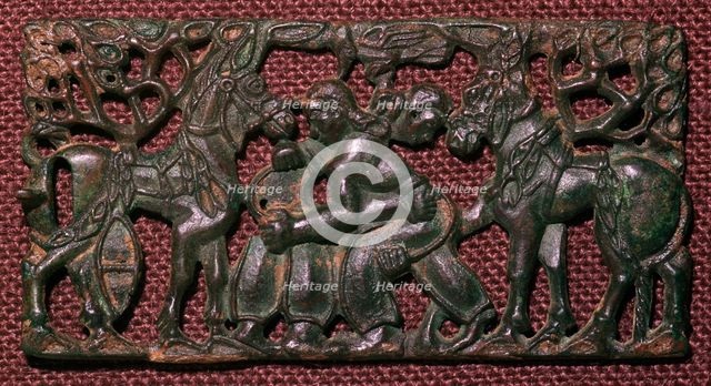 Chinese bronze harness-plaque of wrestling men, 5th century BC. Artist: Unknown