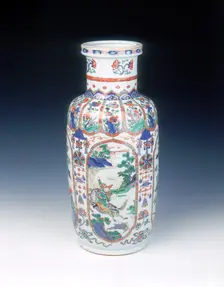 Chinese Imari rouleau vase, mid Kangxi period, Qing dynasty, China, 1683-1700. Creator: Unknown