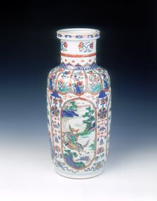 Chinese Imari rouleau vase, mid Kangxi period, Qing dynasty, China, 1683-1700. Creator: Unknown