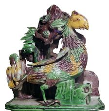 Chinese porcelain of a phoenix in a rockery, 18th century