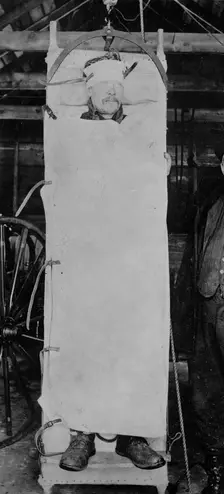 Chisholm mine rescue device, between c1910 and c1915. Creator: Bain News Service