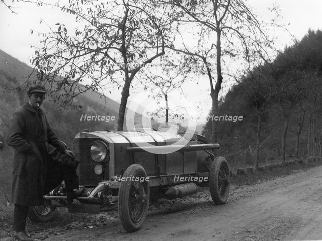 Chitty Chitty Bang Bang with Count Louis Zborowski. Creator: Unknown.