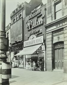 Chocolate King sweetshop, Upper Street, Islington, London, 1944