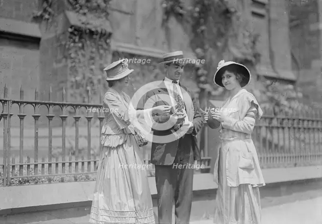 Chorus girls selling tickets, between c1915 and c1920. Creator: Bain News Service.