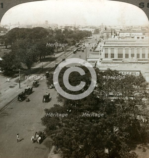 Chowringhee Road, Calcutta, India, c1900s(?).Artist: Underwood & Underwood