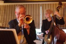 Chris Hodgkins and Alison Rayner, Splash Point Jazz Club, Rottingdean, East Sussex, 17 May 2019. Creator: Brian O'Connor