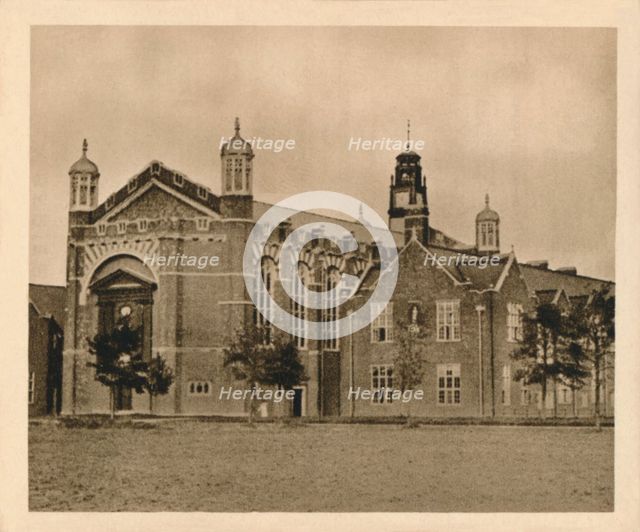 'Christ's Hospital', 1923. Artist: Unknown.