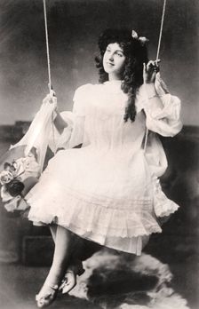 Christine Raynor, actress, 1907