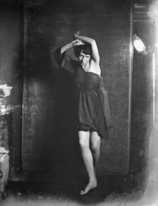 Christie, Grace, Miss, 1925 June 10. Creator: Arnold Genthe