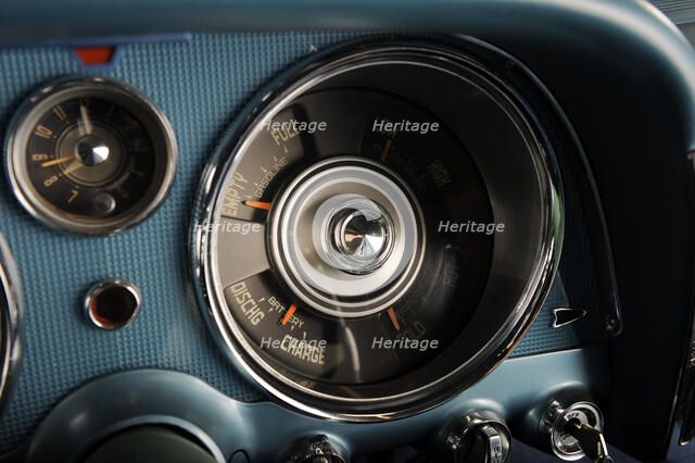 Chrysler Imperial 1957 ex Howard Hughes. Artist: Simon Clay.