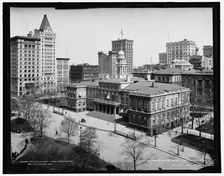 City Hall and park, New York, c1900. Creator: Unknown