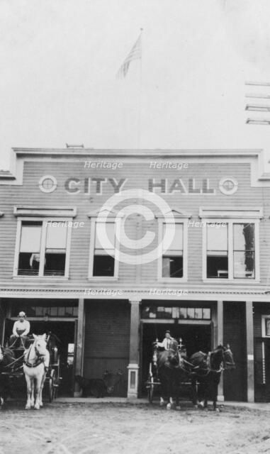 City Hall, between c1900 and 1916. Creator: Unknown.
