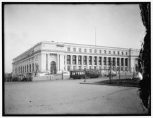 City Post Office, between 1910 and 1920. Creator: Harris & Ewing