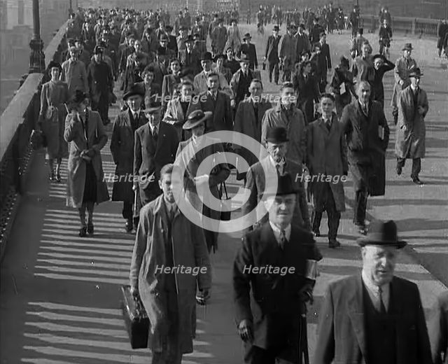 Civilians Crossing a Bridge in London, 1940. Creator: British Pathe Ltd.