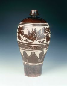 Cizhou-type sgraffito carved brown glazed meiping vase, Jin dynasty, China, late 12th-13th century