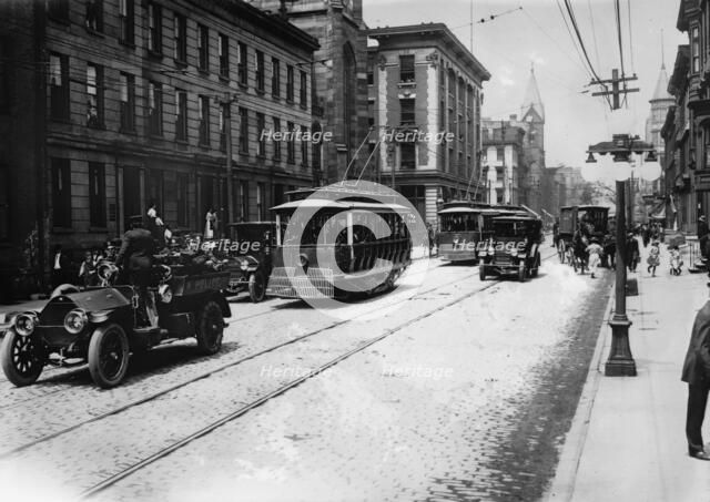 Cincinnati car strike, 1913. Creator: Bain News Service.
