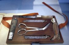 Circumcision set, Dutch, 1827